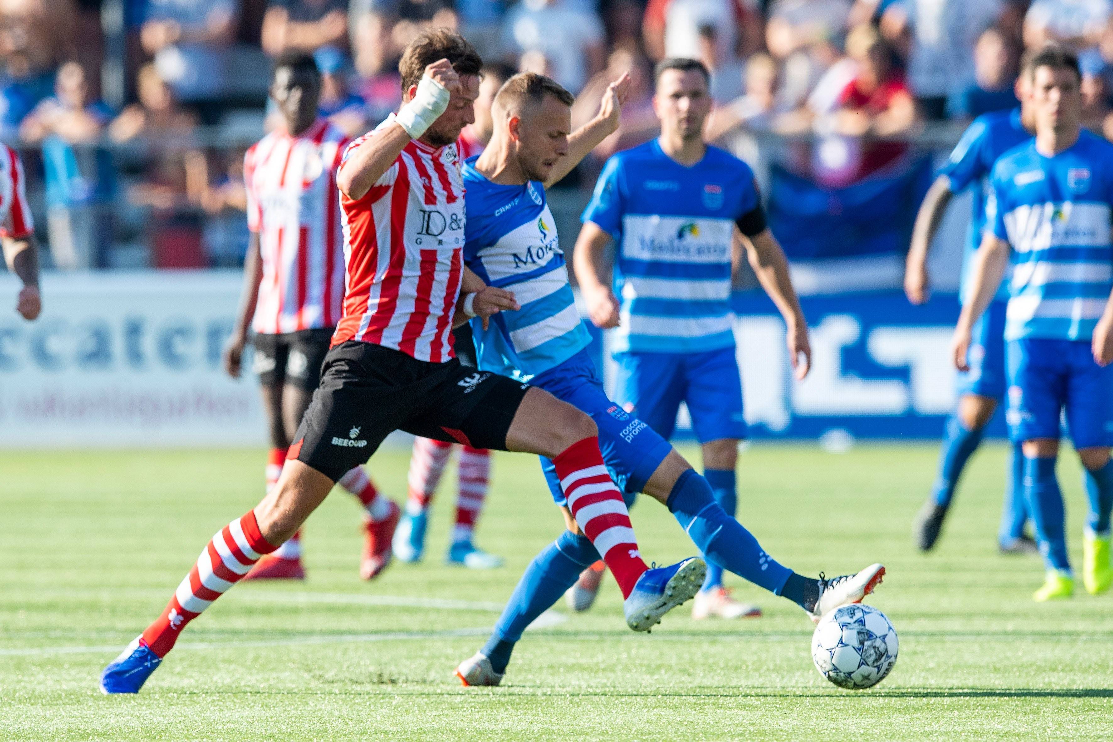 续坐稳冠军 续坐稳冠军