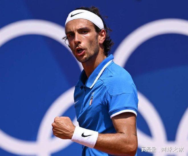 力的一名球 力的一名球